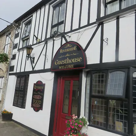Maison d'hôtes Riverside Restaurant&guesthouse Charlestown